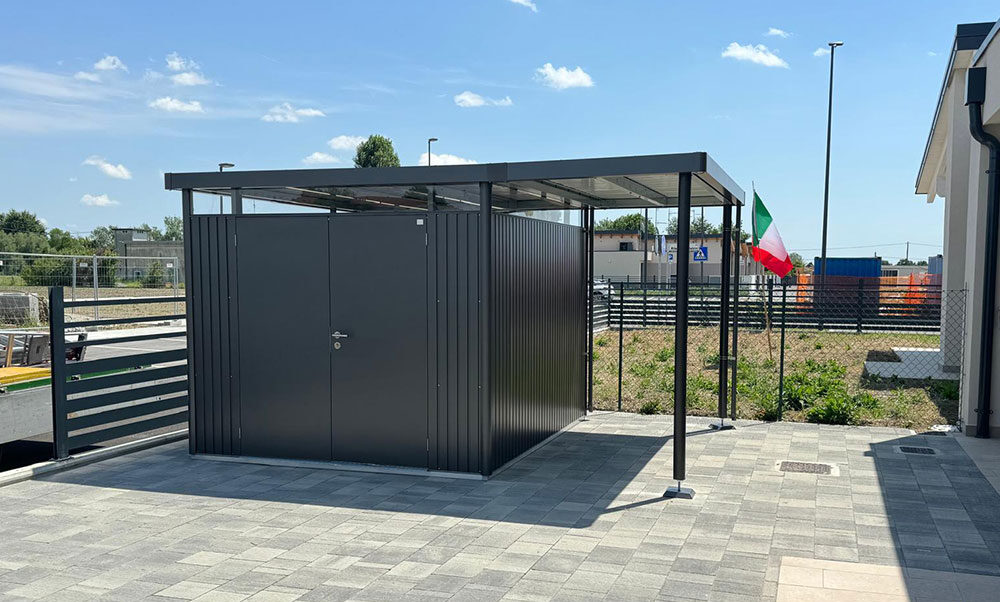casetta-da-giardino-pvc-e-metallo-modena