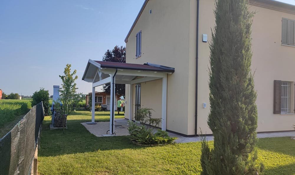 tettorie-e-pensiline-in-legno-carpi